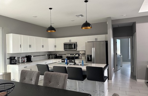 Lehigh Acres House | Ft Myers-Lehigh Acres/Electric Heated Pool + Hot Tub/Close to JetBlue Park