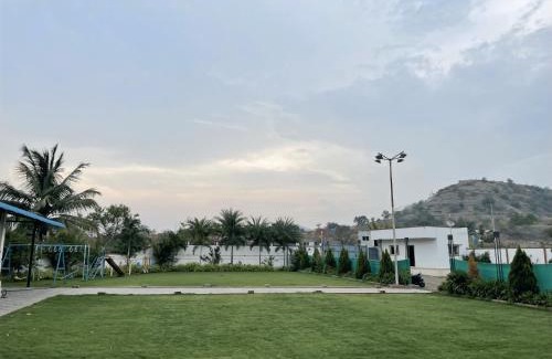 Junnar House | Fulgulab Lawns and Home Stay