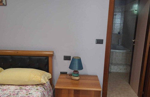 Ortona Apartment | Full apartment in the city center, pets allowed, private hallway.