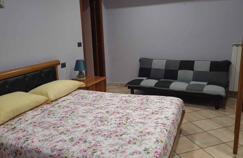 Ortona Apartment | Full apartment in the city center, pets allowed, private hallway.