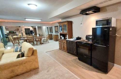 Idaho Falls House | Full basement of 1,600 sqft close to Grand Teton and Yellowstone Park.