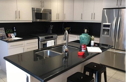 Whitby House | Full Home in Whitby - Steps to the Lake and walking distance to the GO Train