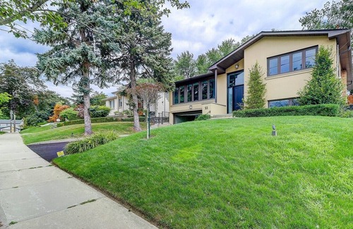 North York House | Full House Beautiful 15 Minutes from Downtown