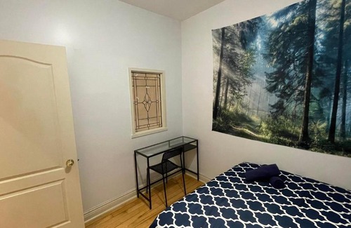Mile End House | Full Kitchen \ Pet Friendly \ Room B