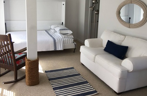 Mystic Apartment | Full Studio Apartment in Historic Downtown Mystic