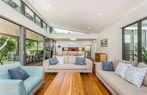 Northern Rivers Apartment | Fuller Holidays -Beachfront Tranquility, Beachfront Suffolk