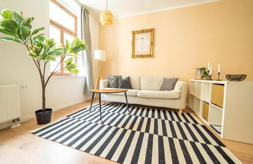 Kaßberg Apartment | FullHouse - Chemnitz - Leonardo Apt - 3 Bedrooms & Balcony