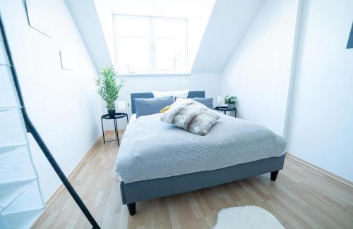 Sonnenberg Apartment | FullHouse - Chemnitz - M34 - 3 Beds - Nespresso