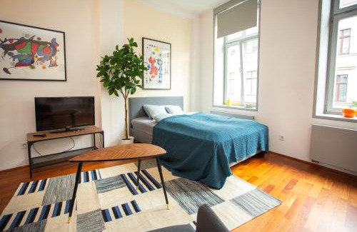 Zentrum-Sued Apartment | FullHouse - Leipzig - M14 Apartments - Balcony - SmartTV