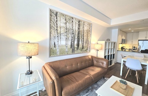 Old Mill Condo | Fully Appointed Executive Condo