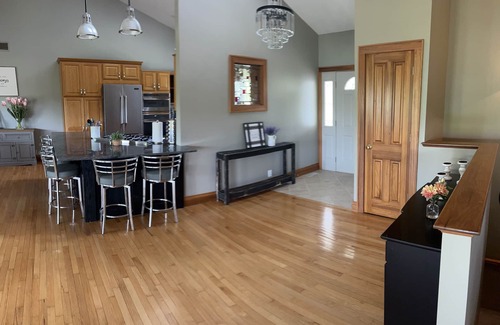 Murphysboro House | Fully custom modern four bedroom home on 13 acres with a stocked pond.