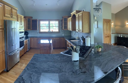 Murphysboro House | Fully custom modern four bedroom home on 13 acres with a stocked pond.