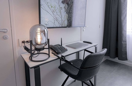 Cholet Apartment | Fully equipped 3-star rated modern air-conditioned apartment