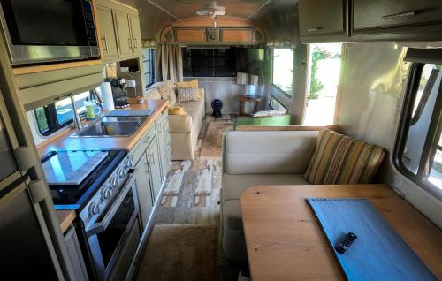 Fairhope House | Fully Equipped Airstream Near the Beach and Perfect for a Glamping Experience in Fairhope, AL