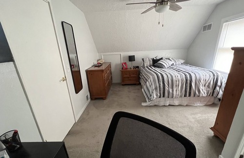 Rochester House | Fully Equipped Modern 2BR to entertain-Close to DT