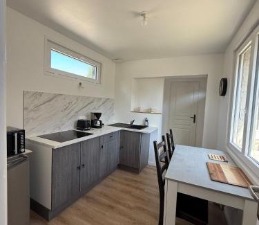 Montreuil-Bellay Apartment | Fully equipped one-bedroom apartment, unpack your bags