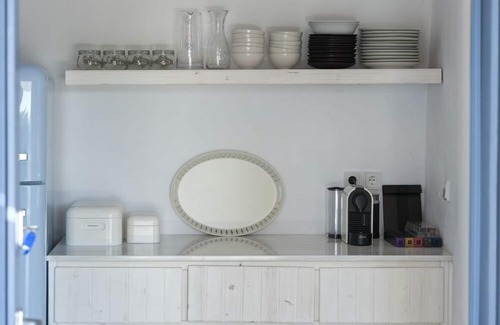 Avlemonas House | Fully Equipped Renovated House By The Sea