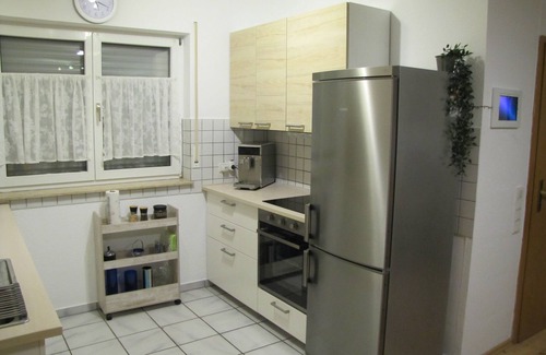 Bad Vilbel Apartment | Fully equipped vacation apartment near Frankfurt with private entrance/parking