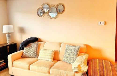 Dublin Apartment | Fully functional 1 bedroom/1 bathroom apartment in Columbus’s ideal location.