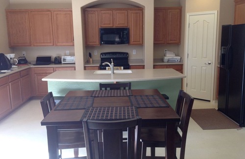 Maricopa House | Fully-Furnished 2400 Sq. Ft. House