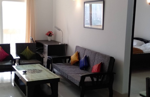 Greater Noida Apartment | Fully Furnished 3 Bedroom Apartment@ Greater Noida