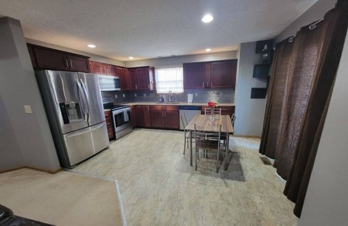 Summit Station House | Fully furnished 3-Bedroom, 2-Bathroom modern home with great amenities