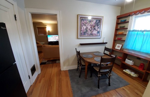 Benson House | Fully furnished 3BR home in trendy Benson w/restaurants +