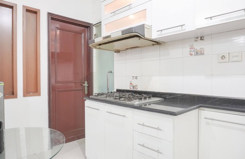 Chinatown Apartment | Fully Furnished And Comfy 2Br Apartment At Gajah Mada Mediterania