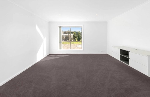 Sutton Apartment | Fully furnished beautiful Shed House Sutton, NSW