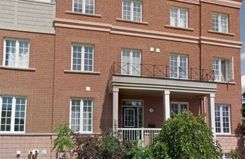 Village at York University House | Fully Furnished Bright and Luxurious Bedroom in North York-10