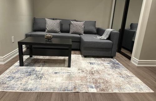 Richmond Hill Apartment | Fully Furnished Guest Suite
