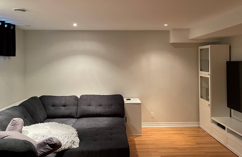 Laval House | Fully furnished house with Pool in Laval