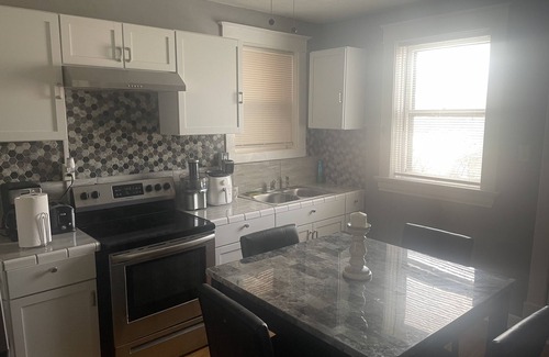 St. Louis House | Fully furnished modern home, all access.