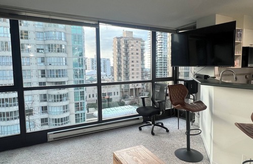 West End Apartment | Fully Furnished Studio