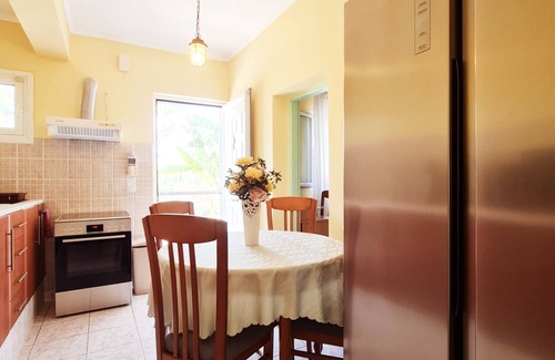 Lithakia Apartment | Fully furnished tranquil apartment in Zakynthos