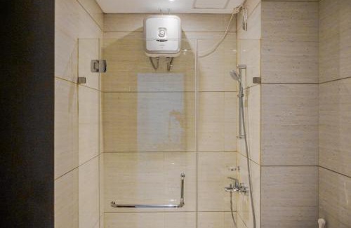 Tangerang Apartment | Fully Furnished with Modern Design 1BR Brooklyn Apartment By Travelio