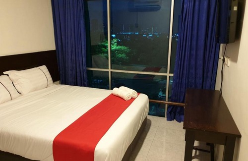 Taman Desa Tebrau Hotel | Fully Hotel Desa Tebrau