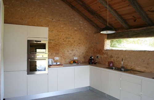 Sainte-Alvere Other | Fully modernised and restored stone farmhouse