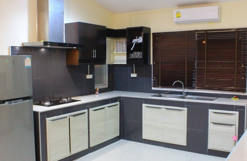 Cha-am Villa | Fully private pool villa 5 minutes to beach and all amenities