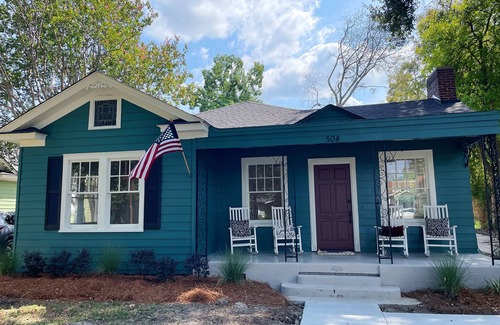 Monroe House | Fully Remodeled Historic Home with King Beds, Close to Everything!