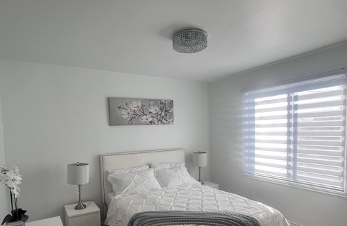 Saint-Laurent Apartment | Fully renovated appartement with free parking