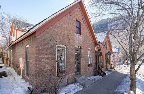 Telluride House | Fully Renovated, Charming and Historic Home - Heart of Telluride!