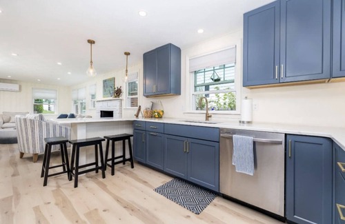 Middlesex County House | Fully Updated Cornfield Point Beach House, Old Saybrook, CT