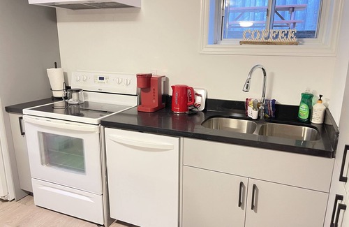 Victoria Village Apartment | Fully upgraded Apartment- 1BR/1Bath -Amazing Neighborhood