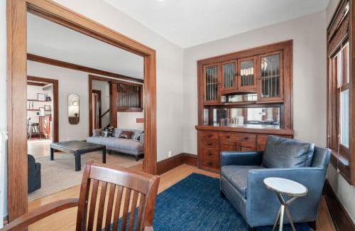 Edina House | Fulton Lodge