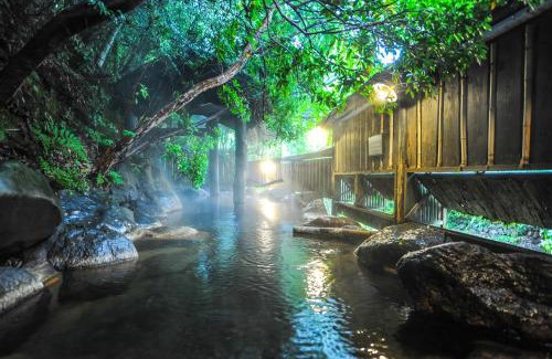 Kurokawa Onsen Hotel | Fumoto Ryokan