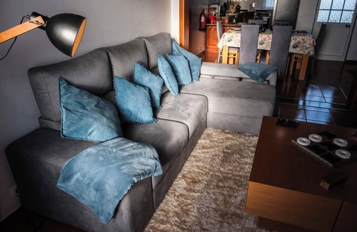 Praia da Vitoria House | Fun and Fly House! Family home with games room, a place to create memories.