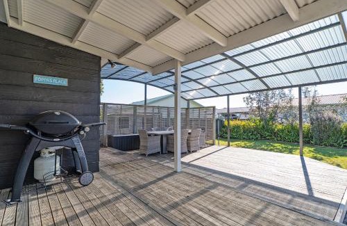 Whangamata House | Fun at Whangamata - Whangamata Holiday Home