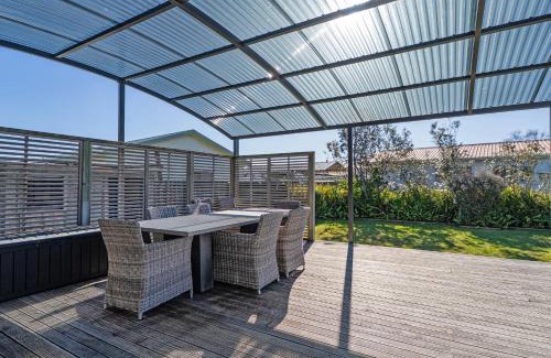Whangamata House | Fun at Whangamata - Whangamata Holiday Home