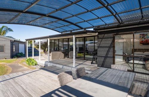 Whangamata House | Fun at Whangamata - Whangamata Holiday Home
